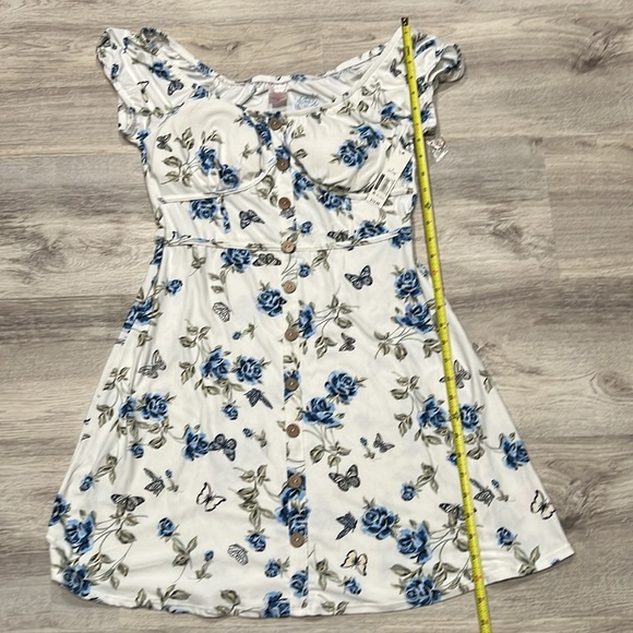 No Boundaries Juniors' Corset Button Down Dress With Butterflies - Picture 5 of 6